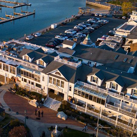 Danfords Hotel & Marina Порт Джеферсън Екстериор снимка