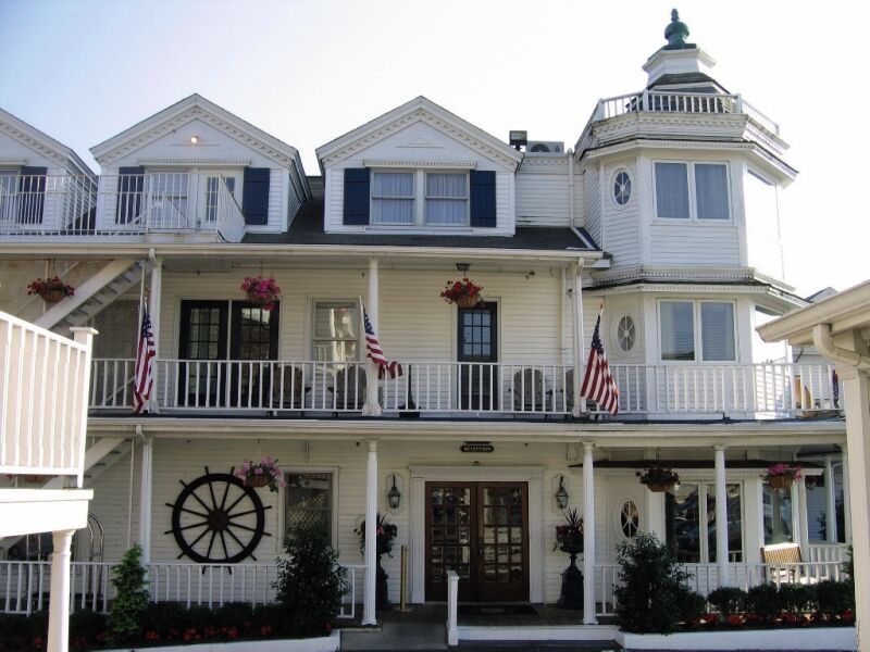 Danfords Hotel & Marina Порт Джеферсън Екстериор снимка