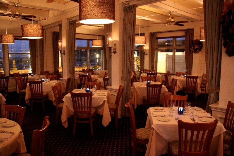 Danfords Hotel & Marina Порт Джеферсън Екстериор снимка